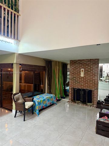 5119 SW 153rd Pl N, Miami, FL 33185