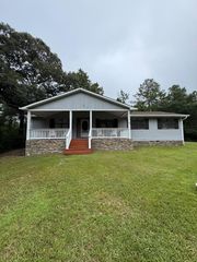 2245 Lee Road 0208, Phenix City, AL 36870