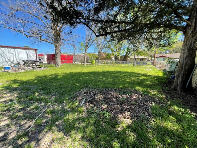 1119 Tobola Street, Rosenberg, TX 77471