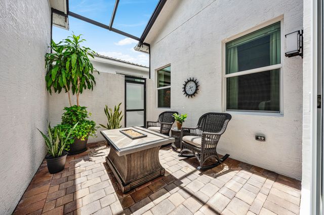 9061 GOLDEN MOUNTAIN Circle, Boynton Beach, FL 33473