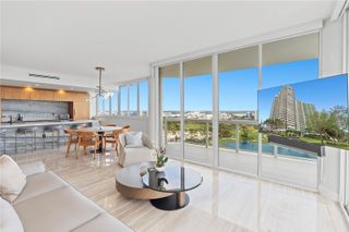 20185 E Country Club Dr PH6, Aventura, FL 33180