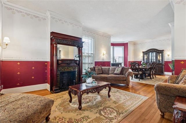 309 N Esplanade Street, Leavenworth, KS 66048