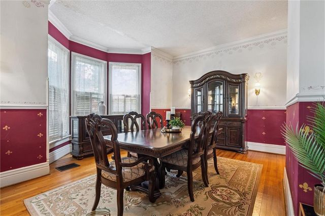 309 N Esplanade Street, Leavenworth, KS 66048