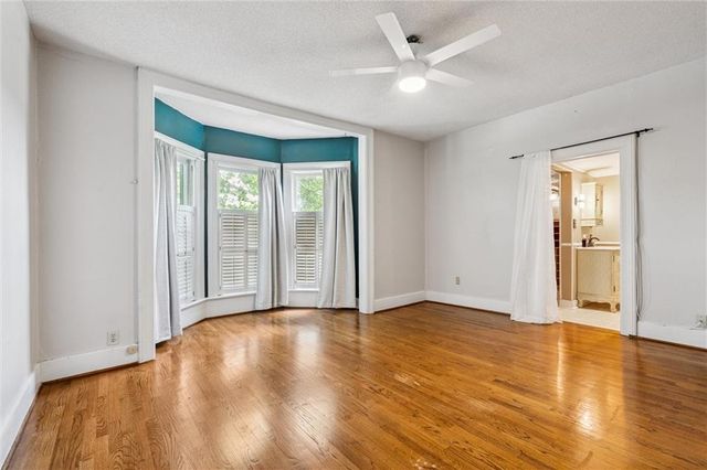 309 N Esplanade Street, Leavenworth, KS 66048