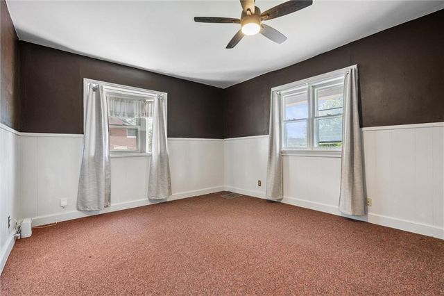 309 N Esplanade Street, Leavenworth, KS 66048