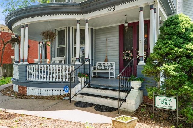 309 N Esplanade Street, Leavenworth, KS 66048