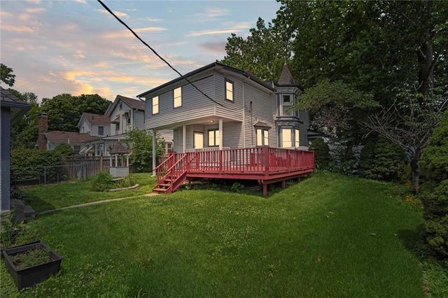 309 N Esplanade Street, Leavenworth, KS 66048