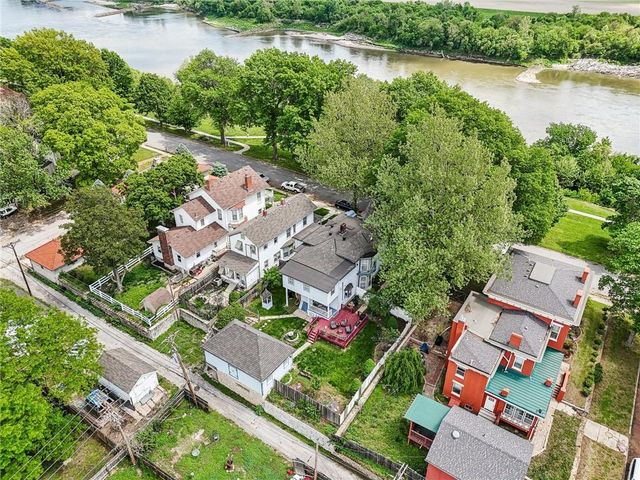 309 N Esplanade Street, Leavenworth, KS 66048