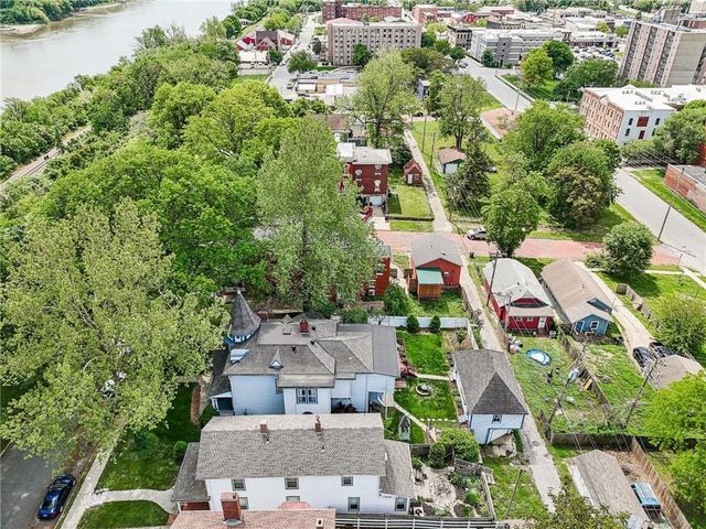 309 N Esplanade Street, Leavenworth, KS 66048