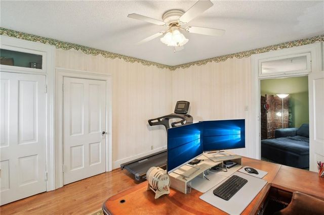 309 N Esplanade Street, Leavenworth, KS 66048