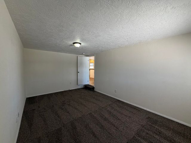 317 Cagua Drive NE, Albuquerque, NM 87108