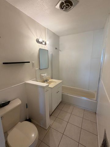 317 Cagua Drive NE, Albuquerque, NM 87108