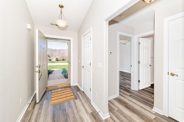 279 S Eagle Glen Trail, Columbia City, IN 46725