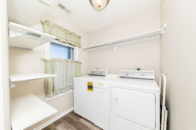 279 S Eagle Glen Trail, Columbia City, IN 46725