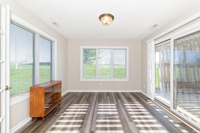 279 S Eagle Glen Trail, Columbia City, IN 46725