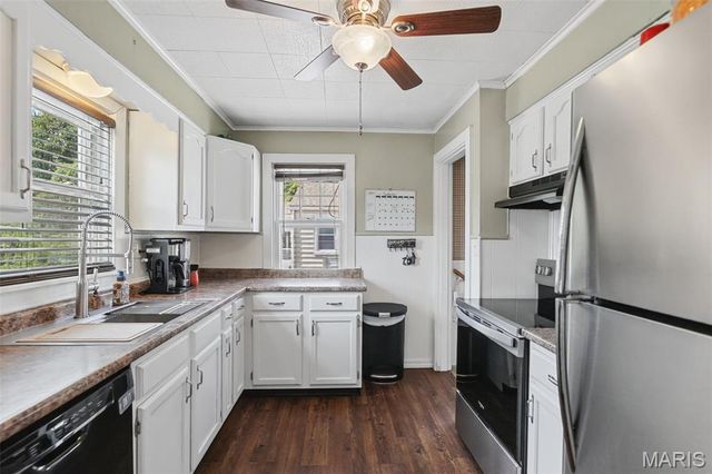 1218 Douglas Street, Alton, IL 62002