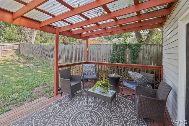 1218 Douglas Street, Alton, IL 62002