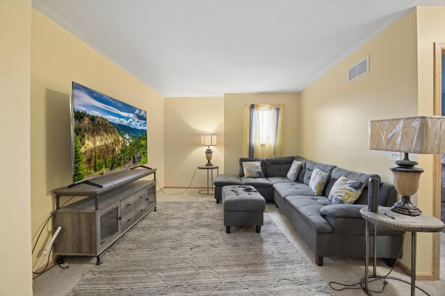 5695 160th Lane NW, Ramsey, MN 55303