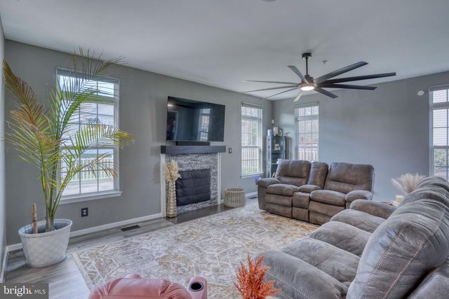 204 MAGNOLIA DR, Elkton, MD 21921