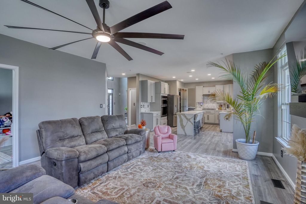 Image 11 of property listing at 204 MAGNOLIA DR, Elkton, MD 21921