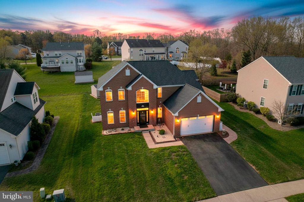 Image 2 of property listing at 204 MAGNOLIA DR, Elkton, MD 21921