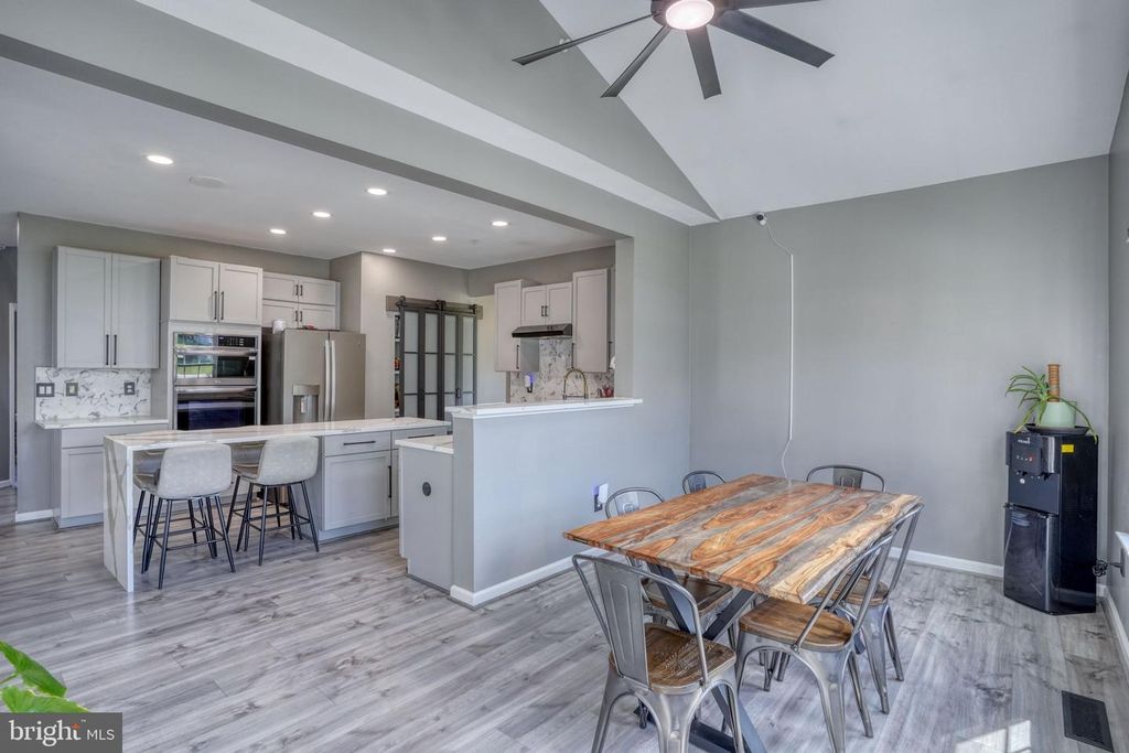 Image 26 of property listing at 204 MAGNOLIA DR, Elkton, MD 21921