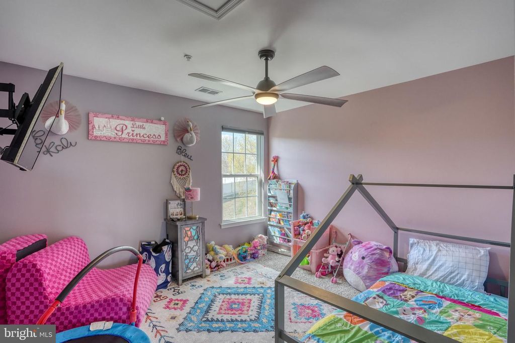 Image 35 of property listing at 204 MAGNOLIA DR, Elkton, MD 21921