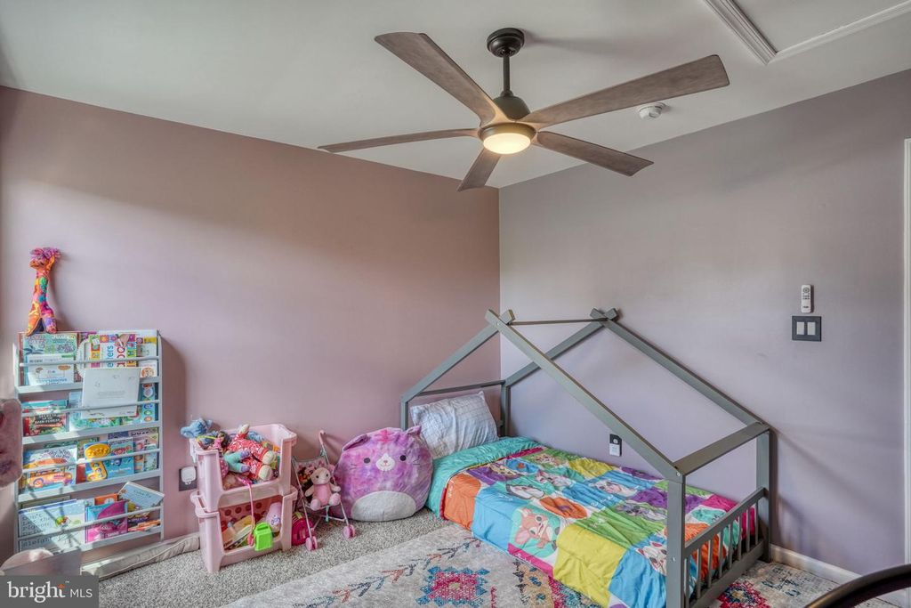 Image 36 of property listing at 204 MAGNOLIA DR, Elkton, MD 21921