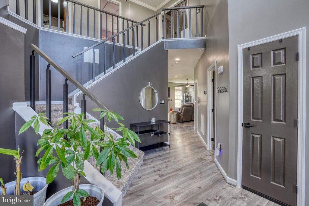 Image 4 of property listing at 204 MAGNOLIA DR, Elkton, MD 21921