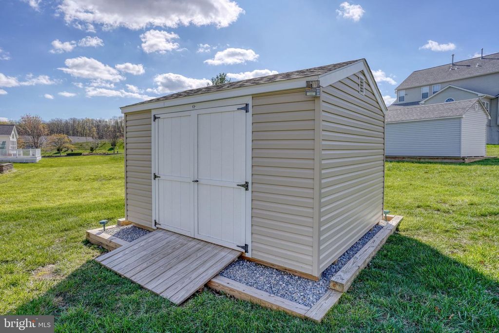 Image 58 of property listing at 204 MAGNOLIA DR, Elkton, MD 21921