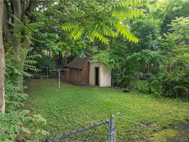 209 Lakeview Avenue, Syracuse, NY 13204