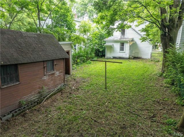 209 Lakeview Avenue, Syracuse, NY 13204