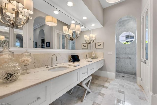 2157 Asti CT, Naples, FL 34105