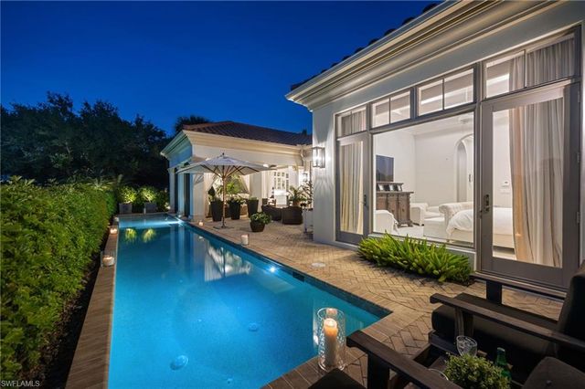 2157 Asti CT, Naples, FL 34105