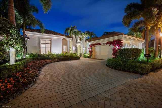 2157 Asti CT, Naples, FL 34105