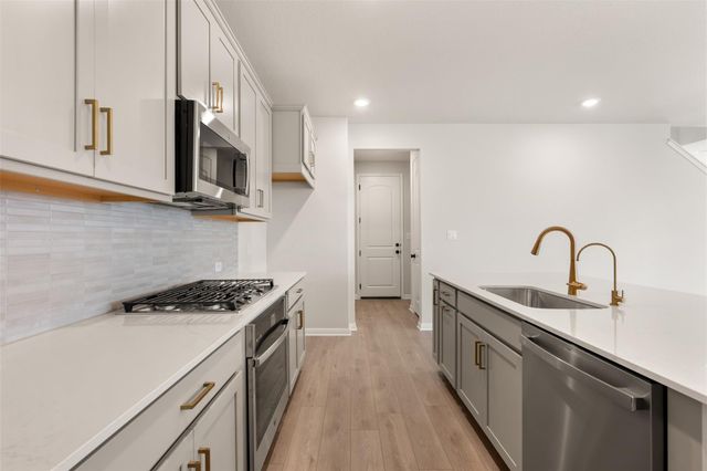 231 Ranier WAY, Dripping Springs, TX 78620