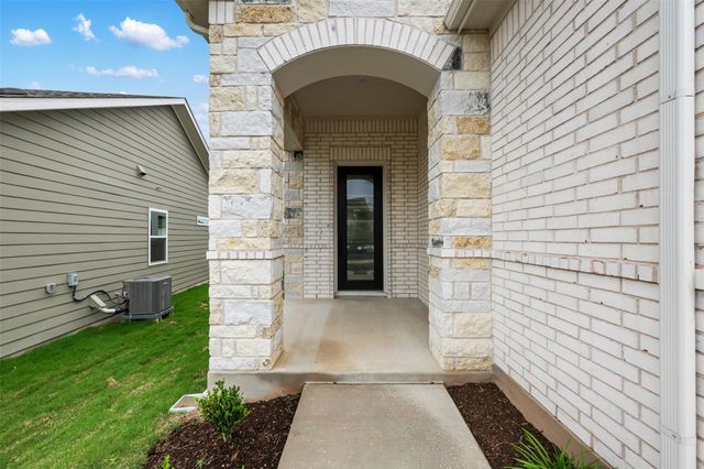 231 Ranier WAY, Dripping Springs, TX 78620