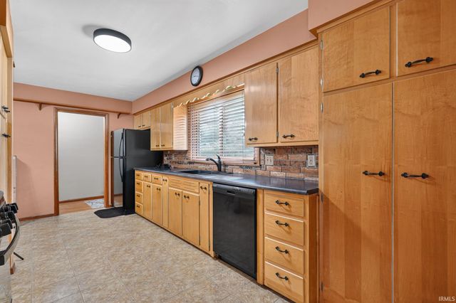 2120 Crestview Court, Lafayette, IN 47905