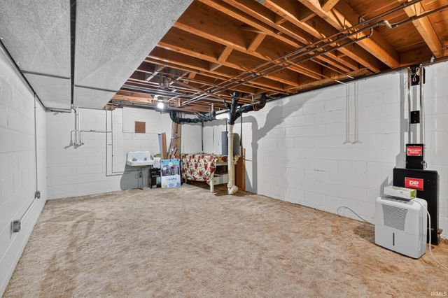 2120 Crestview Court, Lafayette, IN 47905