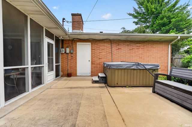 2120 Crestview Court, Lafayette, IN 47905