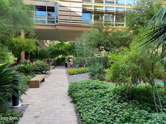 7157 E RANCHO VISTA Drive 1004, Scottsdale, AZ 85251