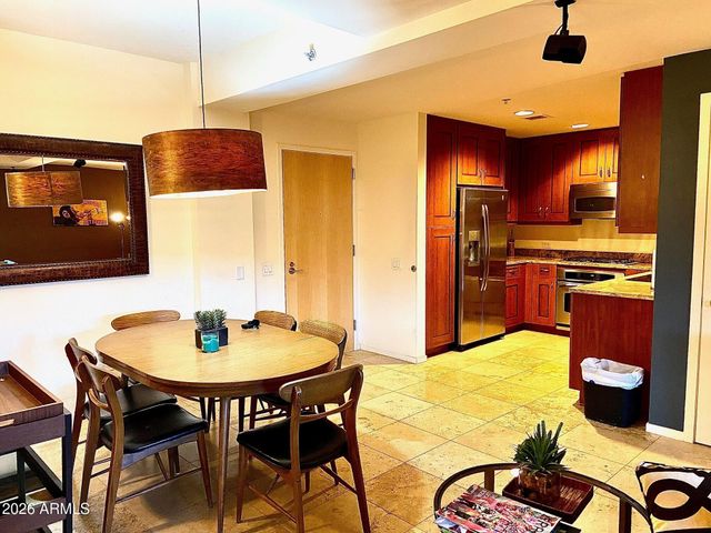 7157 E RANCHO VISTA Drive 1004, Scottsdale, AZ 85251