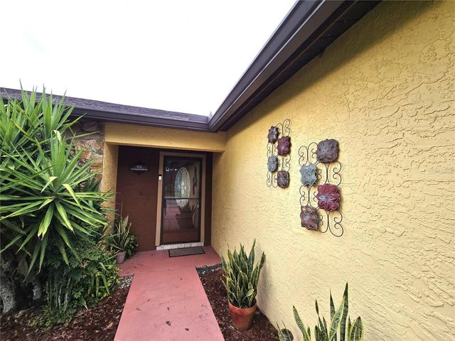 812 SANDALWOOD DRIVE, Plant City, FL 33563