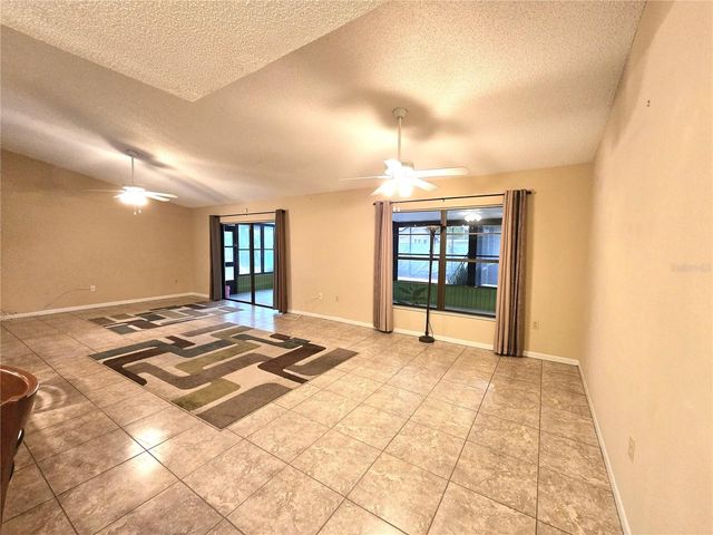 812 SANDALWOOD DRIVE, Plant City, FL 33563