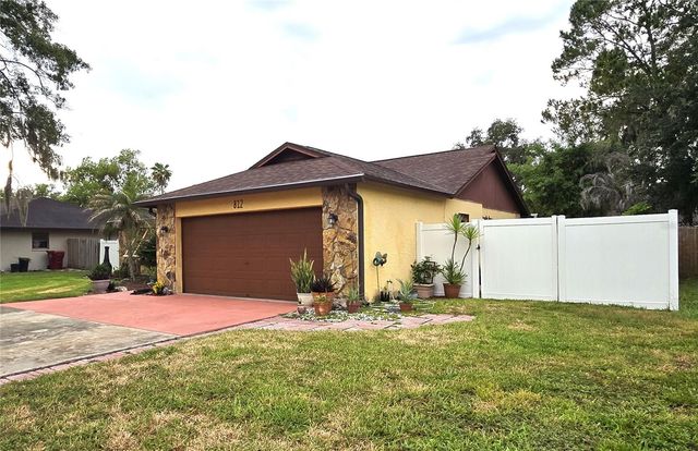 812 SANDALWOOD DRIVE, Plant City, FL 33563