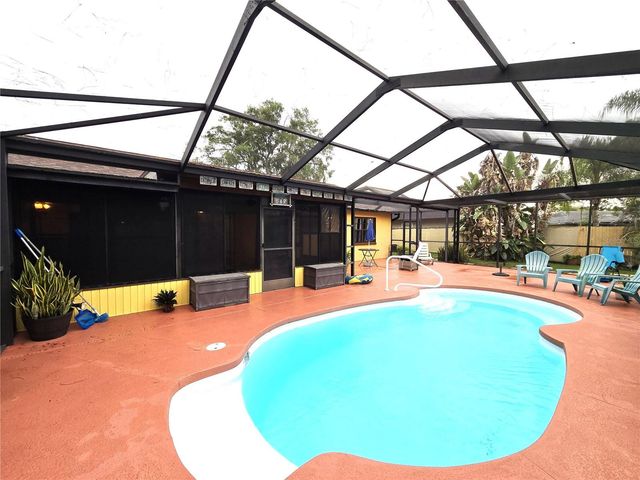 812 SANDALWOOD DRIVE, Plant City, FL 33563