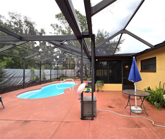 812 SANDALWOOD DRIVE, Plant City, FL 33563