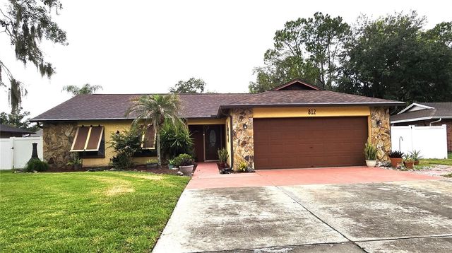 812 SANDALWOOD DRIVE, Plant City, FL 33563