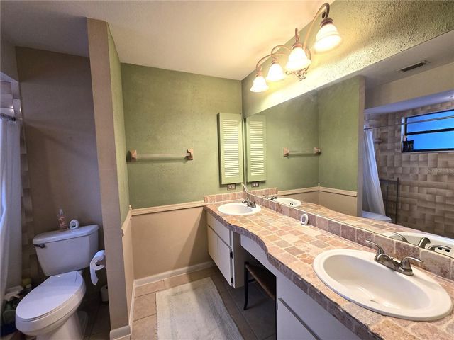 812 SANDALWOOD DRIVE, Plant City, FL 33563