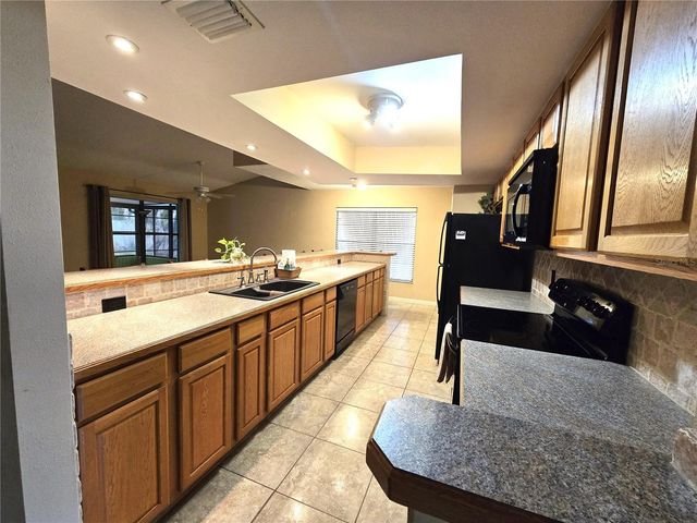 812 SANDALWOOD DRIVE, Plant City, FL 33563